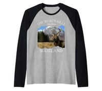 The Buachaille Etive Mor Scotland Souvenir Wild Deer Hunting Raglan Baseball Tee