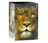 The Chronicles of Narnia Boxed Set: Step through the Wardrobe in these illustrated classics - a perfect gift for children of all ages, from the official Narnia publisher!