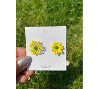 The Colourful Aura Colourful Daisy Sun Flower Floral Stud Earrings In Yellow Yellow One Size