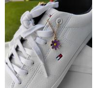 The Colourful Aura Daisy Sunflower Dangle Shoe Lace Sneaker Accessories Summer Floral Skate Charm in Purple
