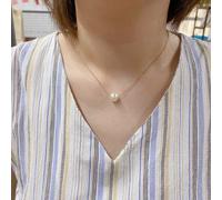 The Colourful Aura Women's Gold Silver Plated Single White Pearl Minimalist Floating Pendant Necklace The Colourful Aura Gold One Size
