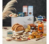 The Cornish Company Sweet & Savoury Hamper - Traditional Cornish Pasties, Clotted Cream Tea, Shortbread, Saffron Cake, and Cornish cream Tea - Perfect British Food Gift