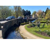The Cotswolds Private Black Cab Tour with Hotel Pick up