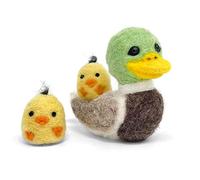 The Crafty Kit Company Duck & Ducklings Needle Felting Craft Kit for Beginners Including Corriedale Wool, Needles and Instructions