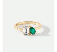 The Fine Collective Harmony | 9ct Yellow Gold 0.75ct tw Lab Grown Diamond and Created Emerald Toi et Moi Ring - N