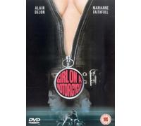 The Girl On A Motorcycle [DVD]