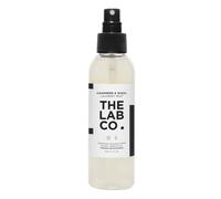The Lab Co. Cashmere & Wool Mist Spray - Fabric Freshener for Delicate Garments - 150ml - Natural Scent & Gentle Care - Myrrh, Cinnamon and Cedarwood Scent
