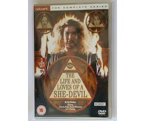 The Life And Loves Of A She-Devil [DVD]