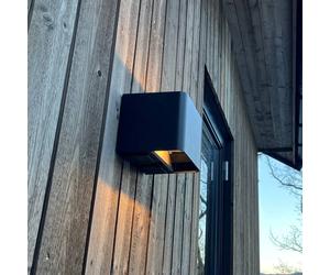 The Light Group SLC Shadow LED outdoor wall lamp up/down