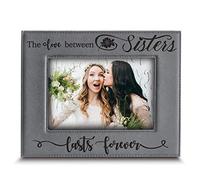 The Love Between Sisters Lasts Forever_Birthday, Christmas gift for Sister-Engraved Leather Picture Frame (5 x 7 Horizontal)