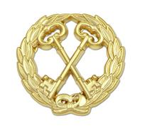 The Masonic Exchange Masonic Wreathed Treasurer Keys Gold Lapel Pin - 1 1/4" Diameter