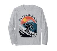 The Meowtains Are Calling - Funny Pun Cat Skiing Lover Long Sleeve T-Shirt