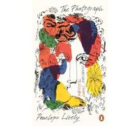 The Photograph: Penelope Lively: 111 (Penguin Essentials, 111)
