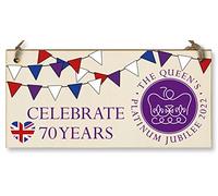 The Plum Penguin Handmade Wooden Hanging Wall Plaque Celebrate 70 Years Queen's Platinum Jubilee 2022 Bunting Decorative Memorabilia Street Party