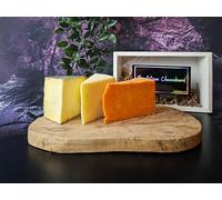 The Pregnancy Friendly Premium Cheese Box Hamper, handpicked by Cheesemongers. Includes Cornish Yarg, Fosse Way Fleece, Rutland Red