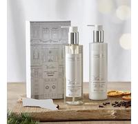 The White Company Winter Hand & Nail Luxury Gift Set.