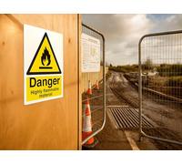 The Workplace Depot Danger Highly Flammable Warning Safety Sign - 300 x 200 mm Rigid PVC/Self-Adhesive Vinyl - Fire Hazard Sign for Offices, Warehouses & Factories (PVC (Rigid) Pack of 10)