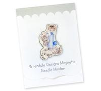 Three's A Crowd Needle Minder