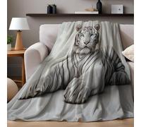Throw Blanket 150 x 200 cm Full-body close-up of the white tiger Flannel Blanket Soft Microfiber Blanket for Home Office Sofa Bed Dachshund