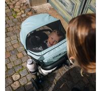 Thule Spring 2 Black on black Urban Pushchair