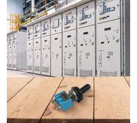 Tight Space Optimized Package Of Ten Robust Toggles With Weather Resistant Design Allowing For Usage Scenarios Within The Range Of One Hundred Twenty Five Volt Systems