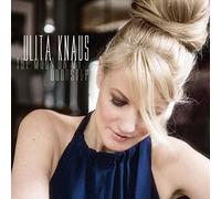 Tino Derado - The Moon on my Doorstep