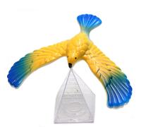 Toys Amazing Balancing Eagle With Pyramid Stand Magic Bird Desk Kids Toy Fun Learn