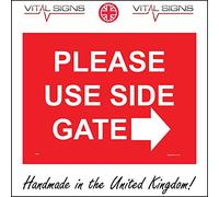 TR351 Please Use Side Gate Sign Righ Arrow Direction Deliveries Sites Factories 150mm x 100mm Sticker/Sav - White Background
