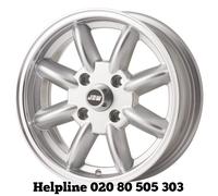 TR7 Triumph 15x5.5 Alloy Wheels x 4 / Minilight Design (NEW)