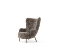 &Tradition Petra VB3 Armchair Sheepskin Sahara/Oiled Oak