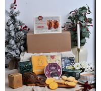 Traditional Christmas Hamper - Festive Favourites Food Box - Panettone, Xmas Pudding, Mint Chocolate, Indulgent Shortbread, Soup - Gourmet Gifts, Family, Friends & Couples Hamper - Cheese Lovers