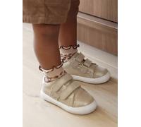 Trainers with leather velcro straps for babies gold