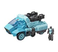 Transformers Generations Titans Return Deluxe Sergeant Kup and Flintlock