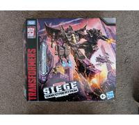 Transformers War for Cybertron PHANTOM STRIKE, Tetrajet SKYWARP new / sealed