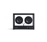 Besonderes Design: Kleiner transparenter Lautsprecher dfp Design Außergewöhnliche Klangqualität trifft auf absolut besonderes Design - der transparente Lautsprecher von dfp Design liefert einzigartige Sound-Technologie und einen großartigen Eye-Catcher für Ihre Wohnung. Mit Bluetooth 5.0 ist er am Puls der Zeit und bereit für alle kommenden Technologien. Optisch weiß er durch den Einsatz von gehärtetem Glas und Aluminium zu überzeugen. Technische Details Maße: B 26,8 x T 9,5 x H 20,3 cm Drahtlos: Bluetooth™5.0 und 'True Wireless' Dual-Lautsprecher-Streaming Kompatibel mit Apple AirPlay, Sonos, Amazon Echo und Google Cast Aufrüstbar: Kann ein Wifi-, Multiroom- oder Sprachsteuerungsmodul eines Drittanbieters aufnehmen Kabel: Langes und kurzes Audiokabel, langes und kurzes (USB-)Stromkabel Frequenzgang: 60 Hz - 20 kHz ±3 dB auf der Achse L/R-Treiber: 2 x 3'' (Vollbereich) Ausgangsleistung: 30 W Versiegeltes Gehäusevolumen: 3 l Lautsprecherkontrollknopf (und ein/aus) Line-Eingang: 2 x 3,5mm (vorne und unten) Front-Bedienelemente: Lautstärke Materialien: Aluminium, gehärtetes Glas