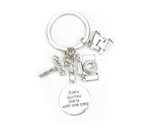 Travel Keychain with Telescope, Camera and Signpost Pendant, Travel Gifts for Men and Women, Good Luck Charm, New Car and Safe Travels Gifts, Keyring for Friends