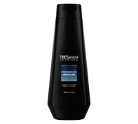 TRESemme Hydra Molecular Moisture Shampoo delivers a salon-sculpted look for dry hair 250 ml