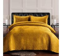 Tribeca Living Velvet Queen Quilt, Three-Piece Honeycomb Stitch Bedding Set Includes One Oversized Quilt & Two Sham Pillowcases, 260GSM Super Soft Velvet, Lugano/Gold