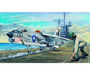 TRU02272 - Trumpeter 1:32 - Vought F-8E Crusader