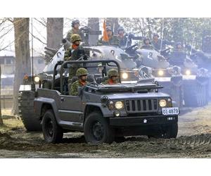 TRU05519 - Trumpeter 1:35 - Japenese JGS DF Type 73 Light Truck (Recon)