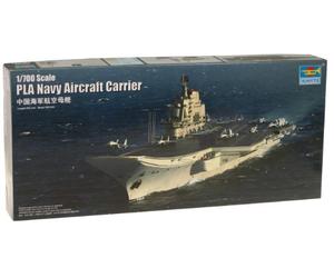 TRU06703 Trumpeter 1: 700 - Pla Navy Aircraft Carrier Shi Lang 2012
