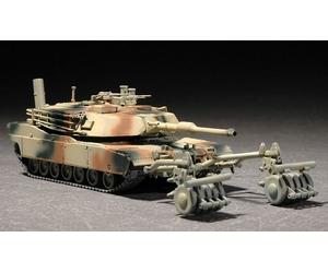 TRU07278 - Trumpeter 1:72 - M1A1 Abrams with Mine Roller Set