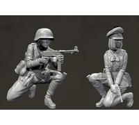 TRUEGRIS 1/35 WWII Female Soldier Resin Model Kit Unpainted and Unassembled (2 figures) //T8O6J29