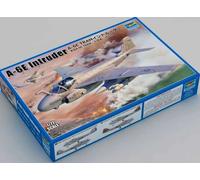 Trumpeter Model Kit Grumman A-6E TRAM Intruder 1:72 Scale 01642