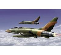 Trumpeter 01650 - 1:72 F-100F Super Sabre - New