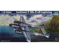 Lockheed P-38 L 5 Lightning 1:32 Plastic Model Kit 02227 TRUMPETER