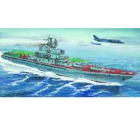 Trumpeter 05207 - 1:550 Aircraft Carrier USSR Kiev/ Minsk - New
