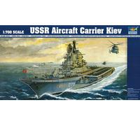 Trumpeter 05704 - 1:700 Aircraft Carrier USSR Kiev - New