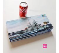 TRUMPETER 05776 German Heavy Cruiser Admiral Hipper 1941 Plastic Model Kit 1/700