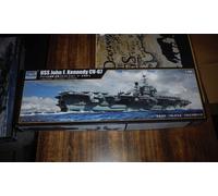 Trumpeter 06716 - 1:700 USS John F. Kennedy CV-67 - New
